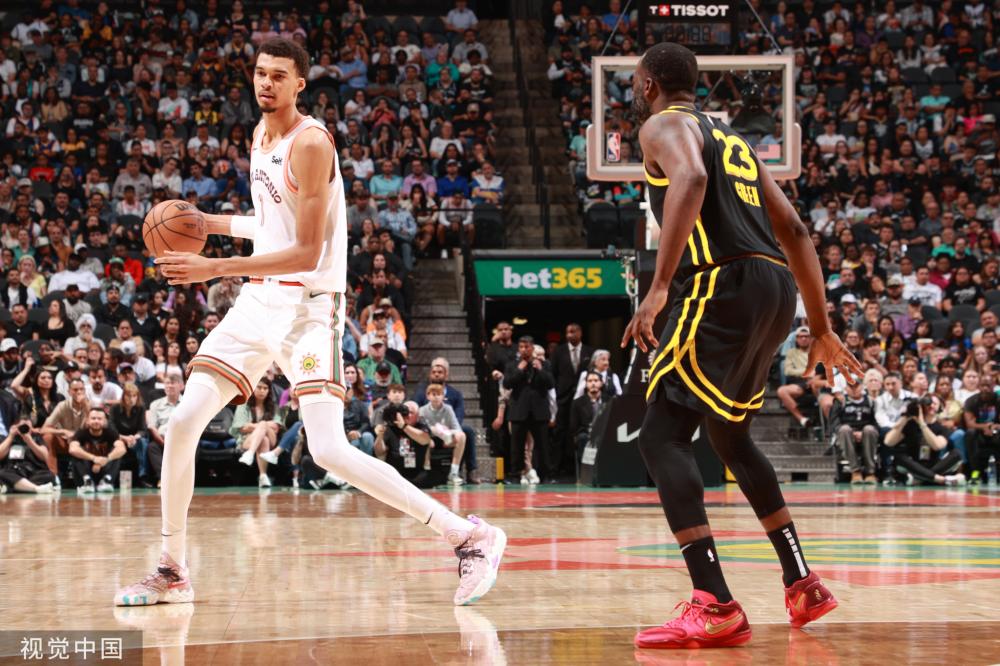 国球队相遇 国球队相遇