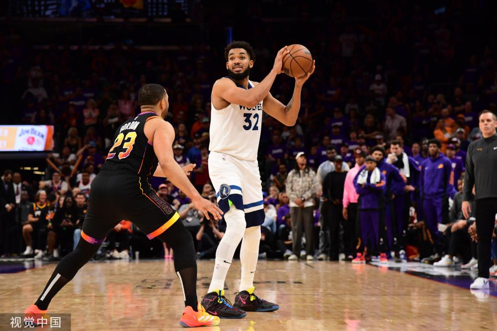 事不仅吸引 事不仅吸引